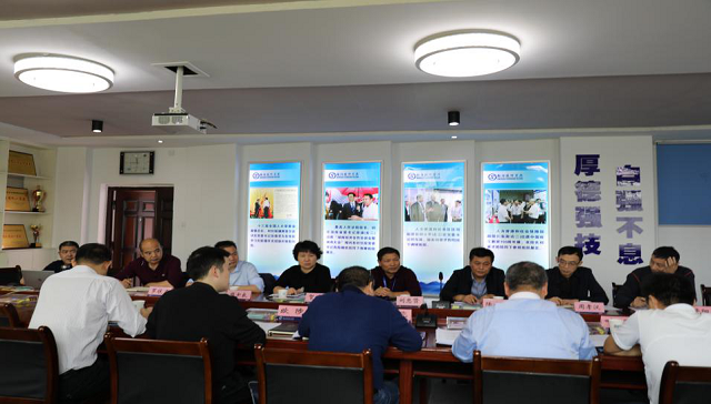 省市人社领导来我院检查指导第九届全国数控大赛湖南选拔赛筹备工作